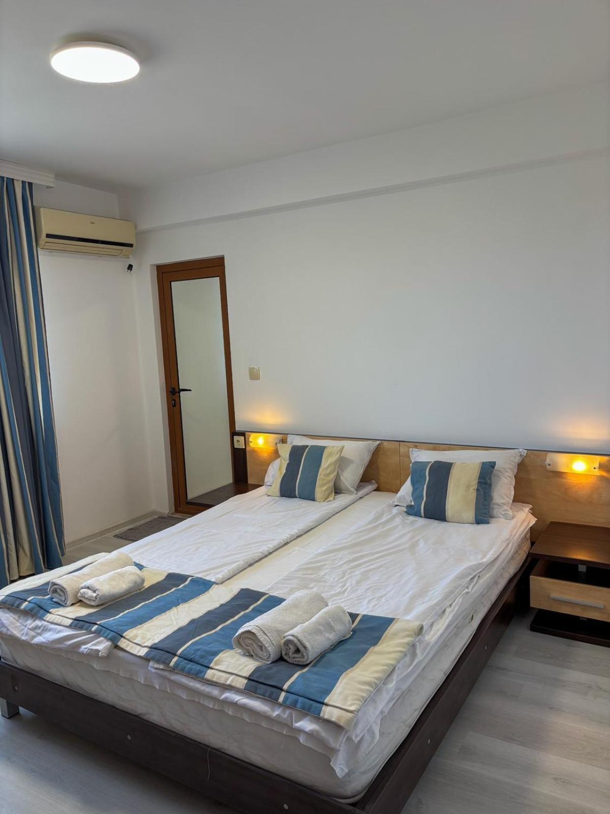 Marianas Guesthouse Obzor Exterior photo
